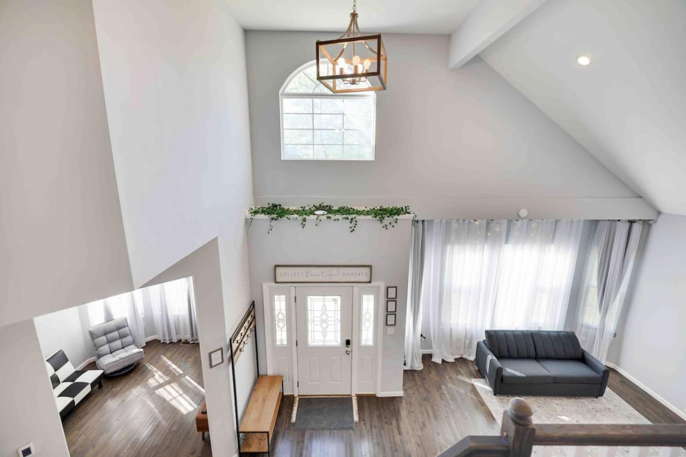Spacious Luxury Poconos Getaway * Tobyhanna