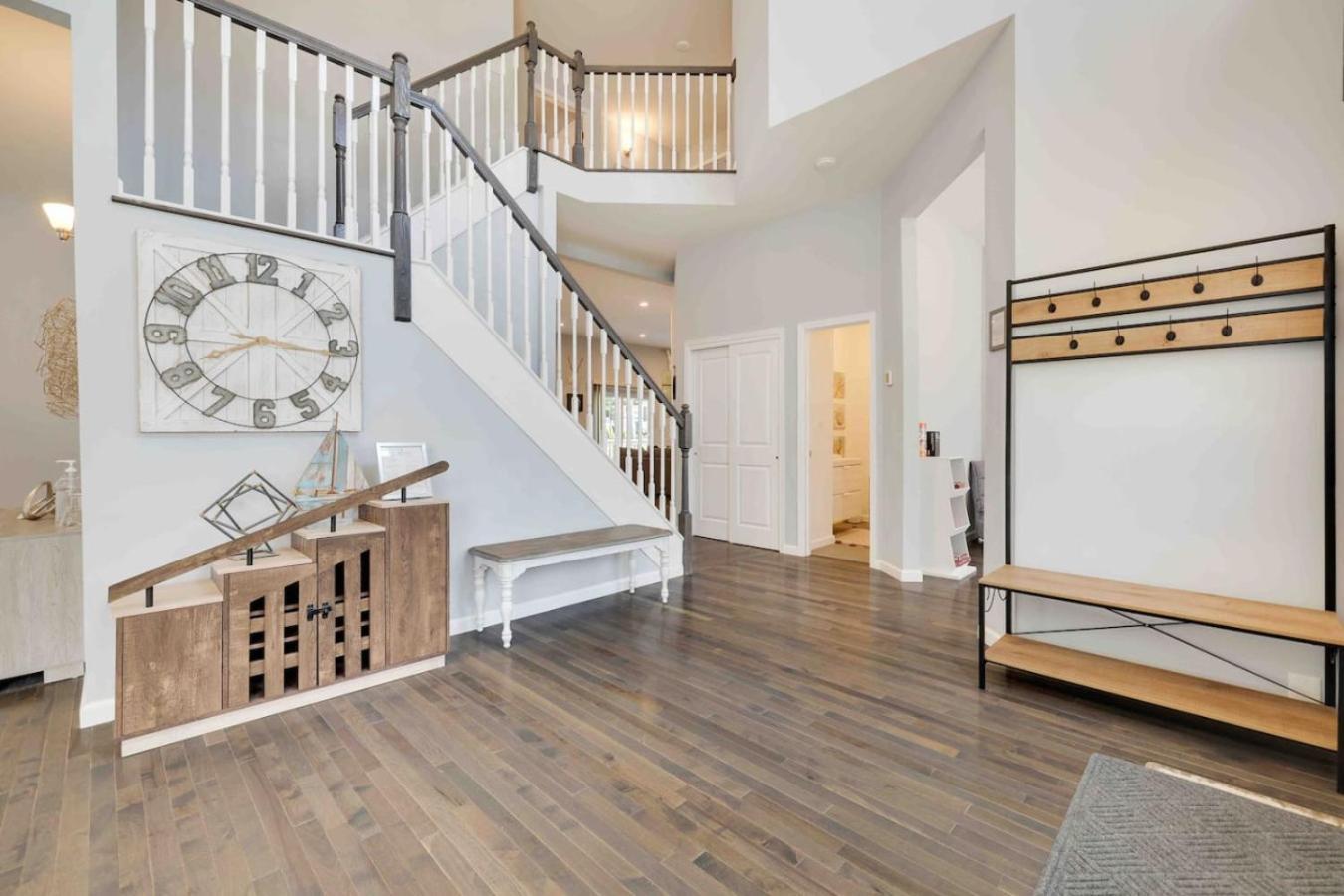 Spacious Luxury Poconos Getaway Holiday home Tobyhanna